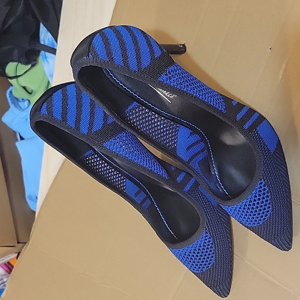 Shoes by Anne Michelle